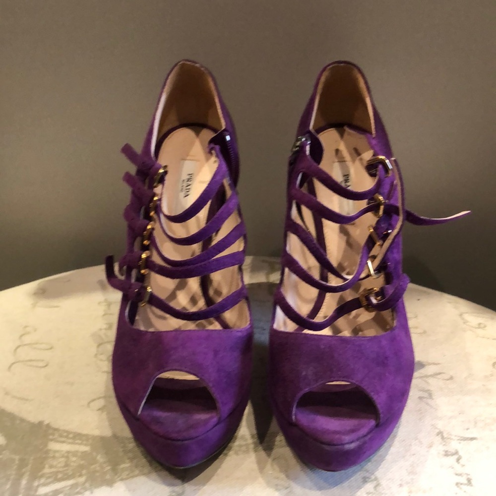 Purple Prada heels size 39
